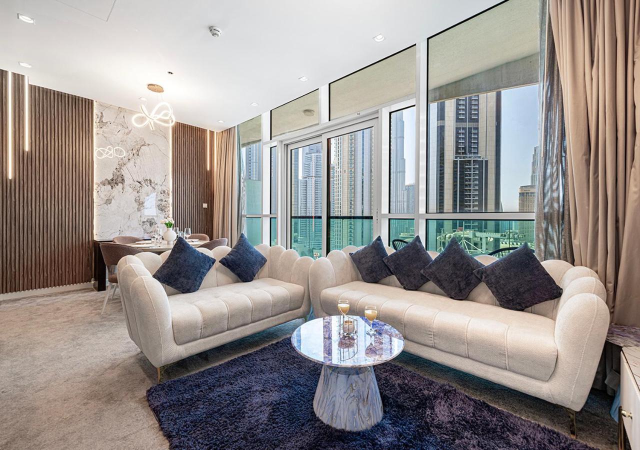 Apartment 2 Bedroom Apartment! 5 Minute Walk To Mall! Burj Khalifa View! Dubai