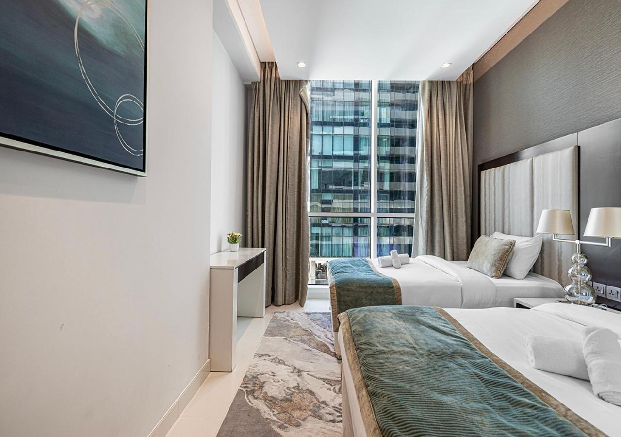 Apartment 2 Bedroom Apartment! 5 Minute Walk To Mall! Burj Khalifa View! Dubai
